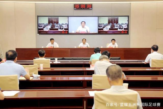 没忘本！邝兆镭为中国足球小将捐款6万 董路：我培养出了4个白眼狼